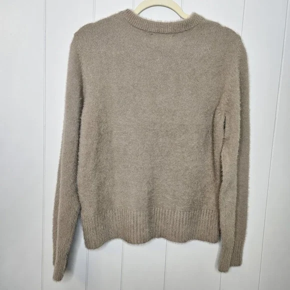 Old Navy Women's Pullover Sweater Large  Soft Long Sleeve Beige - Picture 2 of 5